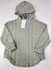 Buy online pre-used pre-loved 100% authentic & Original branded Shein (KWG-3604) available in Pakistan. Top international brands avilable.